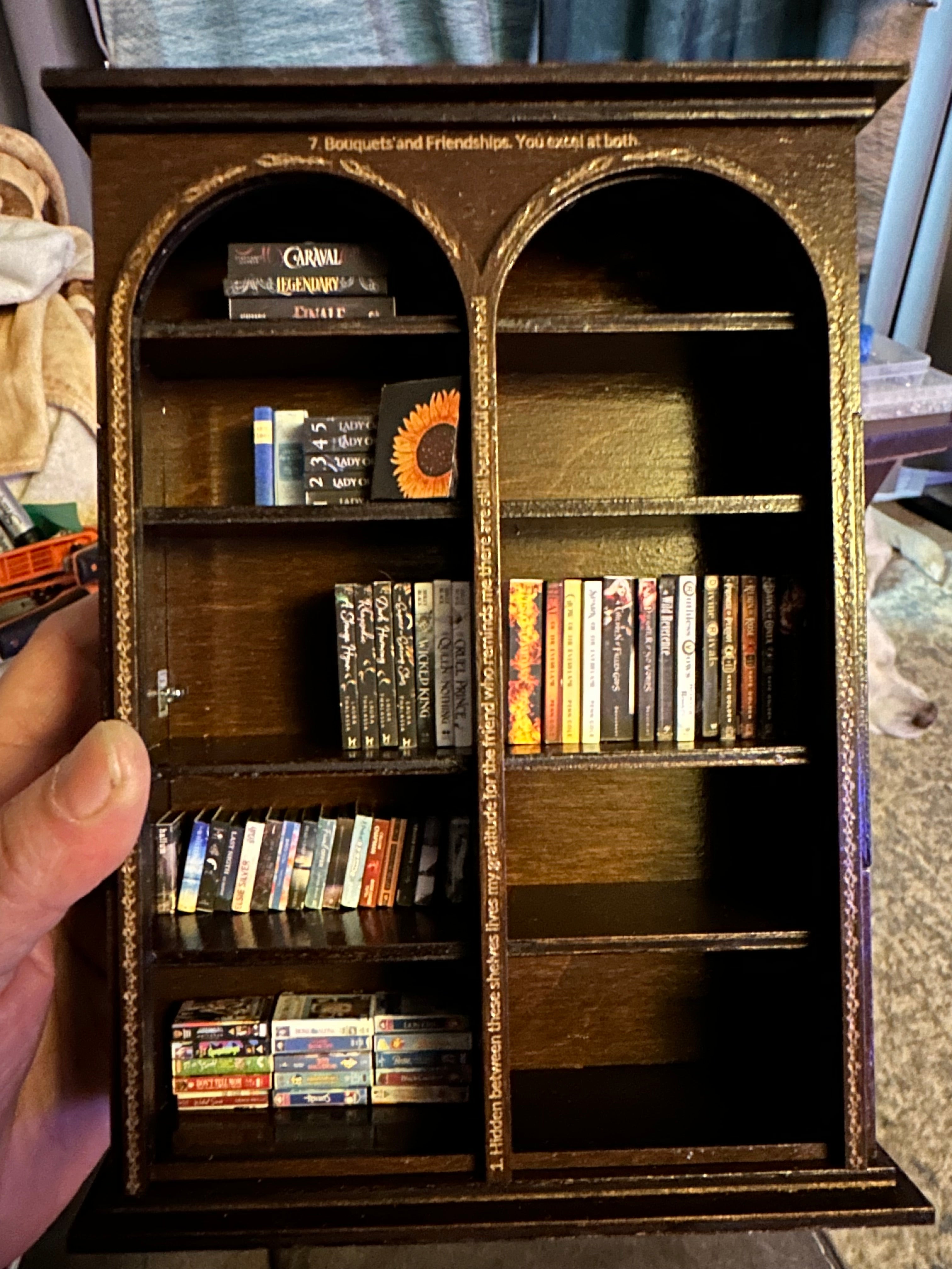Miniature 1:12 scale Bookcase: Style 3