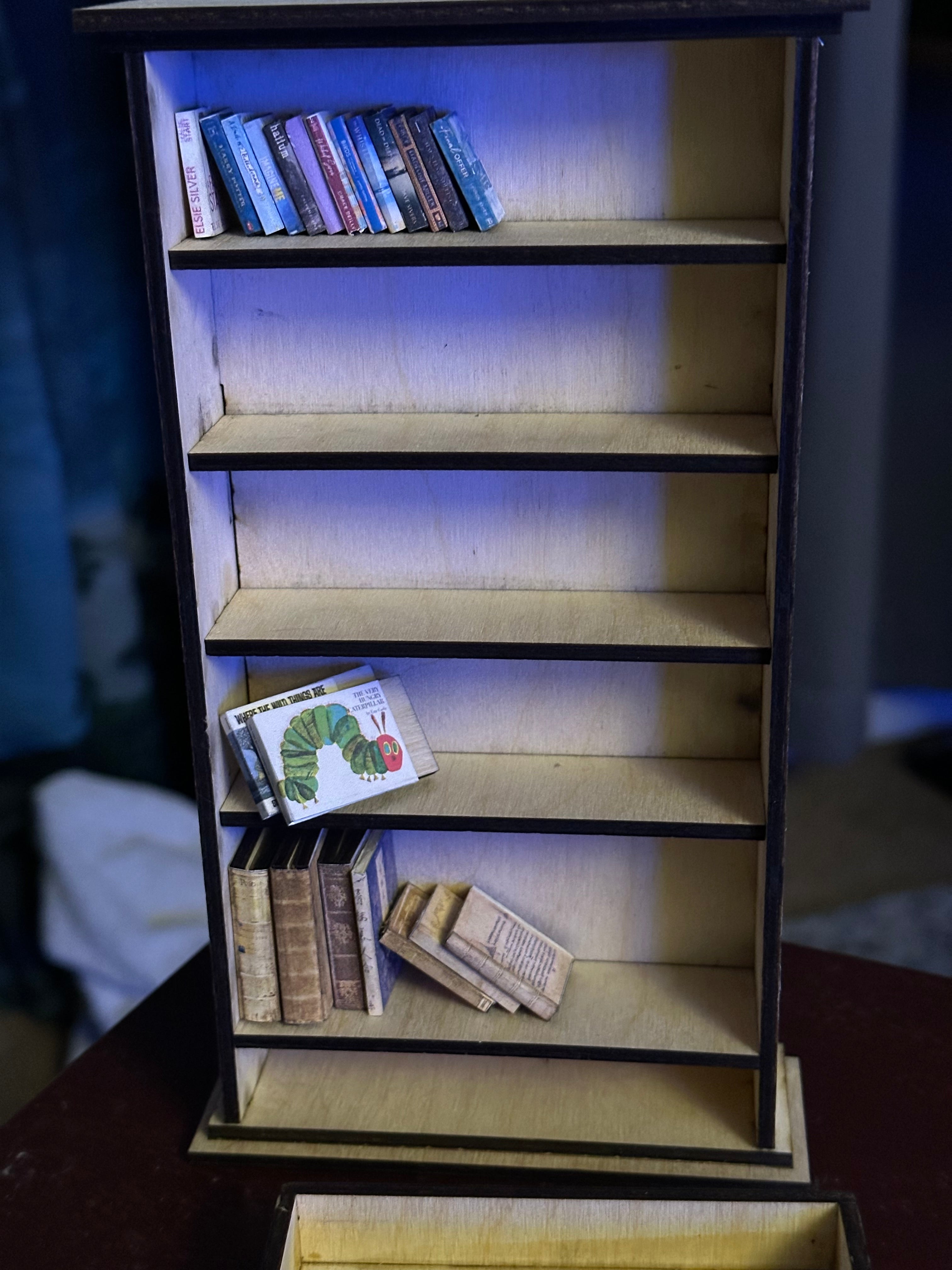 Miniature 1:12 scale Bookcase: Style 3