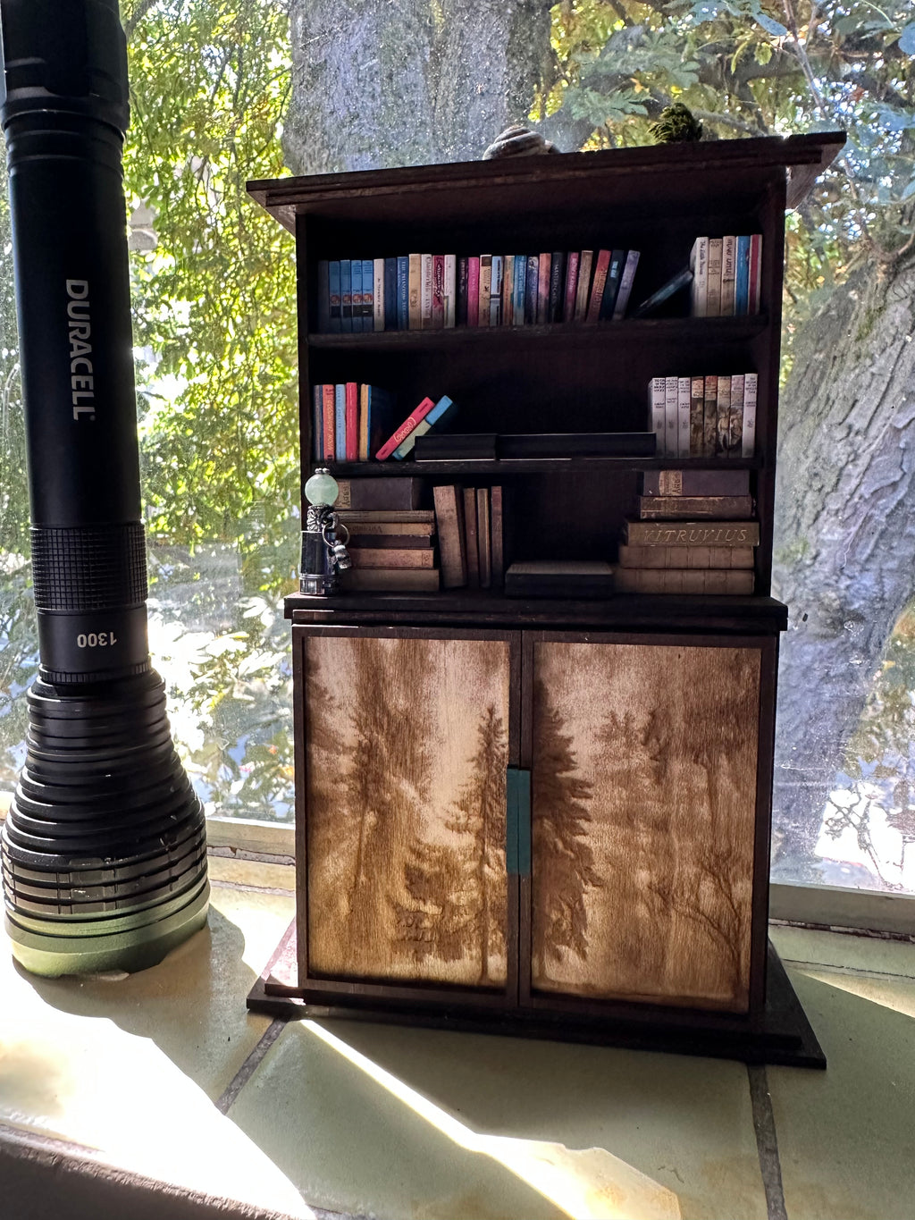 Miniature 1:12 scale Bookcase: Style 3